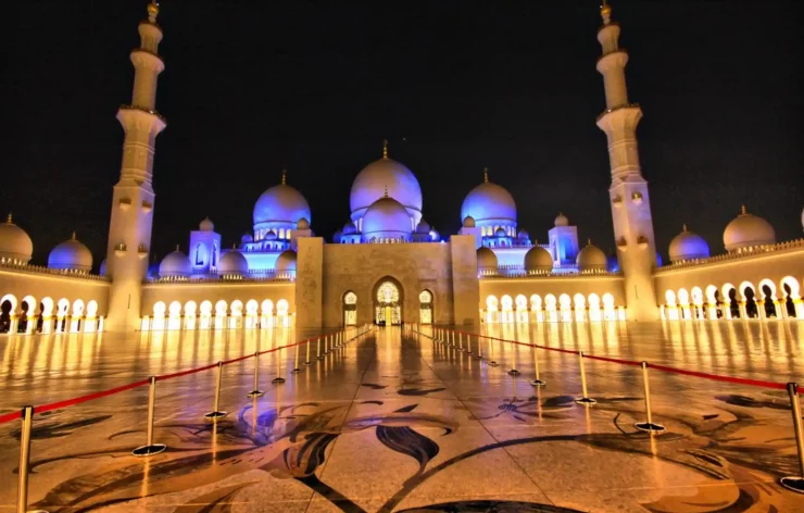 Abu Dhabi Sightseeing tour FULL Day Starts from Dubai (1)