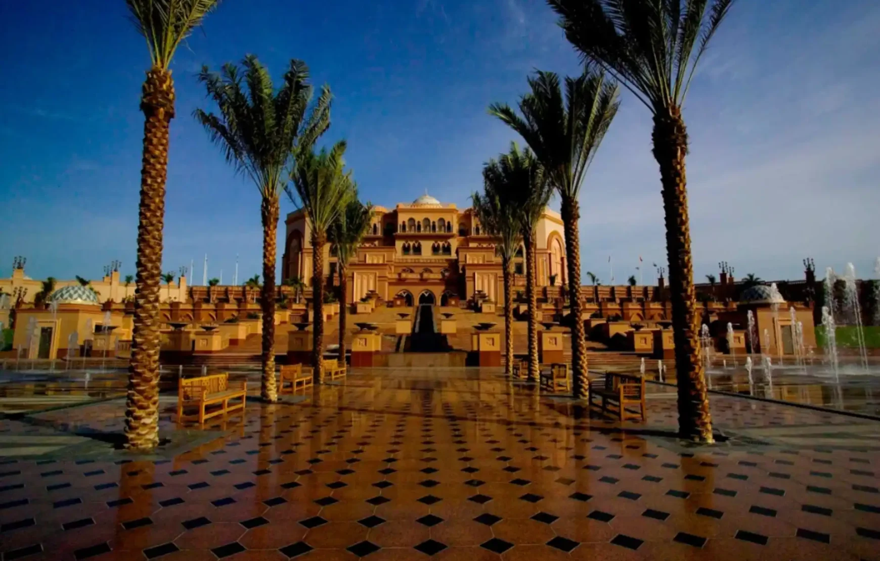 Abu Dhabi City Tour, Louvre Art Museum with tickets & Abu Dhabi Mosque tour Abu Dhabi City Tour, Louvre Art Museum with tickets & Abu Dhabi Mosque tour