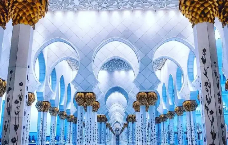 Abu Dhabi City Tour, Louvre Art Museum with tickets & Abu Dhabi Mosque tour