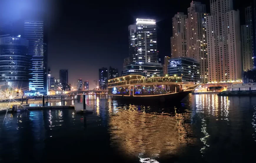 Traditional Dinner Boat in Dubai Marina