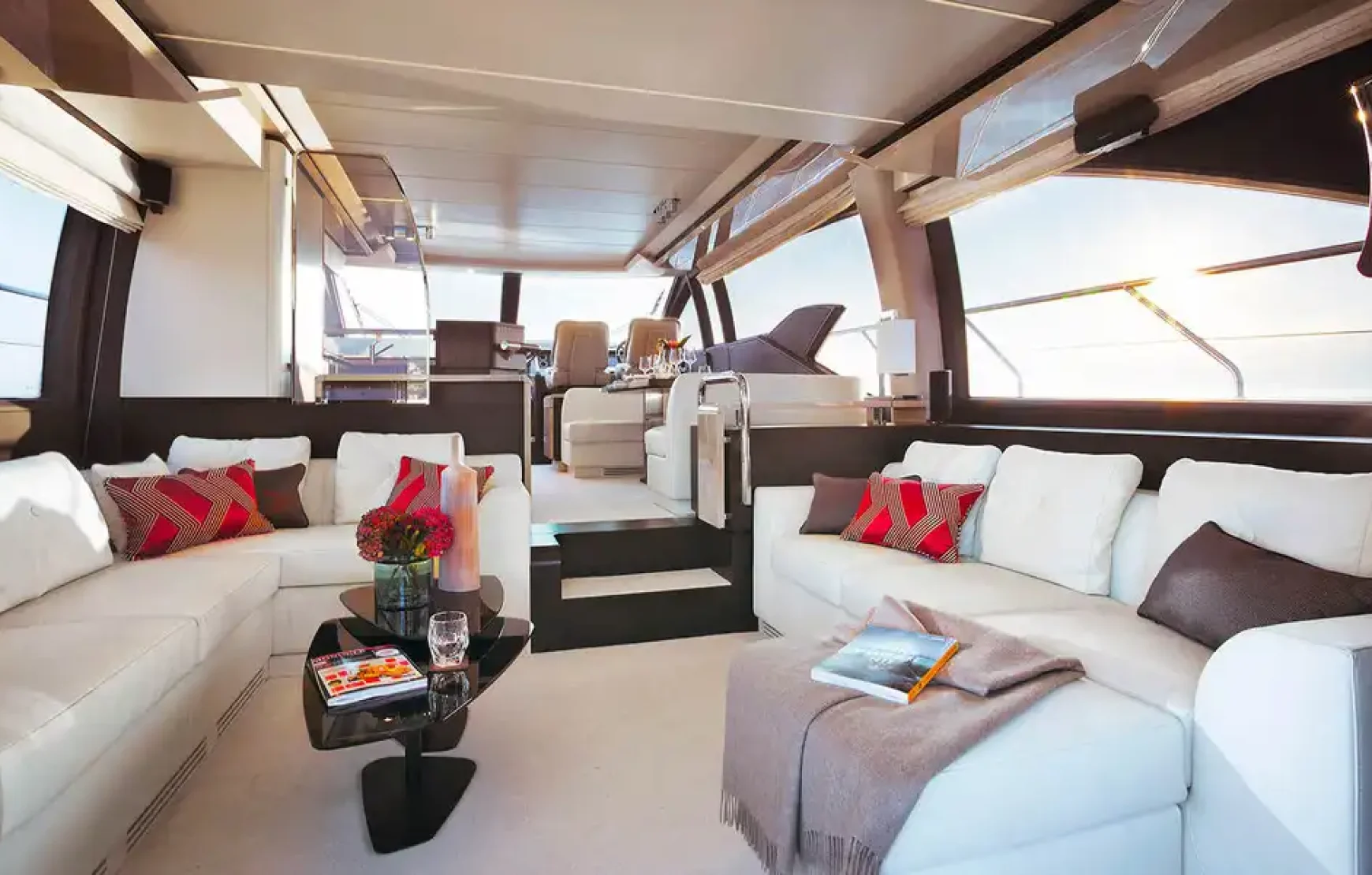 Fishing, Grill and Yacht in Dubai Fishing, Grill and Yacht in Dubai