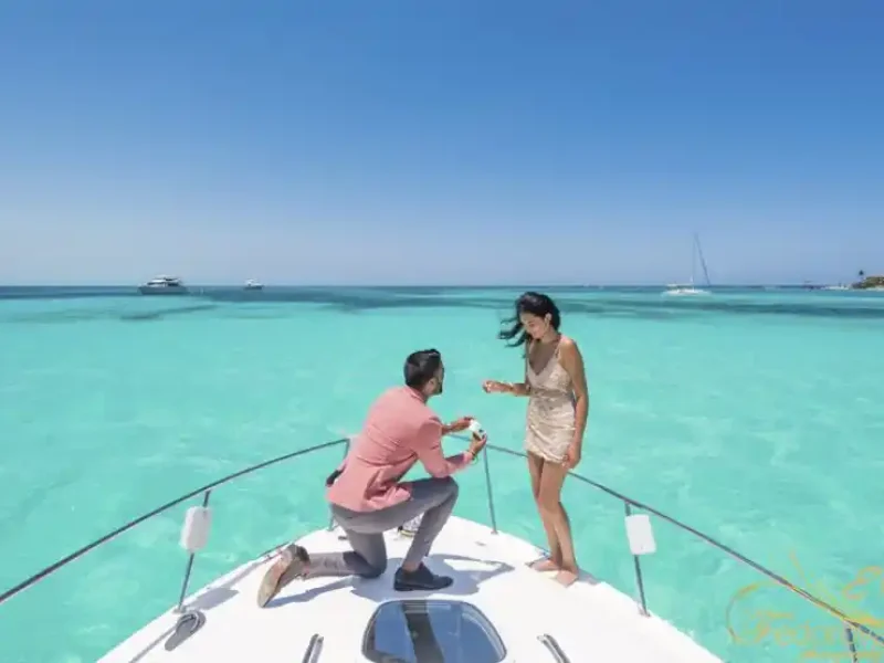 Marriage Proposal On a Luxury Private Yacht in Dubai