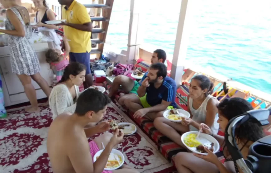 Sea Safari, Banana Boat, Snorkeling +Food & Much More