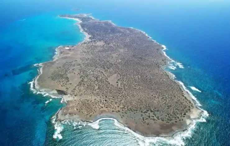 Return Trip From Port of Lerapetra to Chrissi Island On Yacht