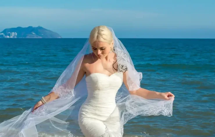 Wedding on Luxury Private Yacht in Dubai Marina