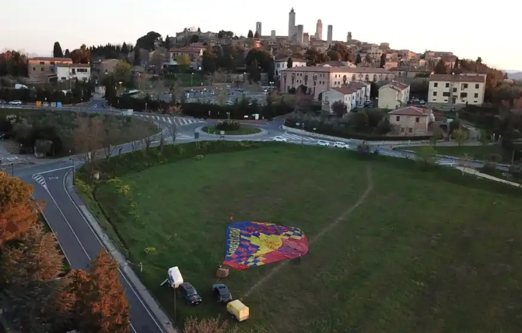Enjoy The Morning Hot Air balloon Over San Gimignano Italy Enjoy The Morning Hot Air balloon Over San Gimignano Italy