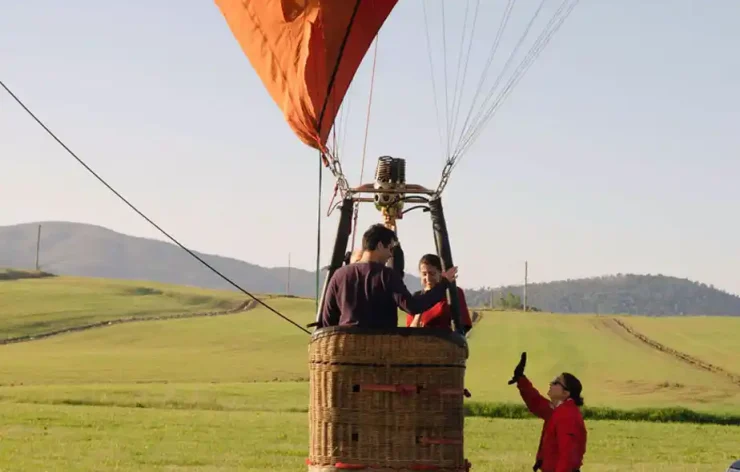 Enjoy The Morning Hot air balloon Over Chianti Italy With Breakfast
