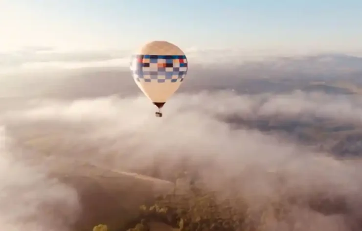 Enjoy The Morning Hot air balloon Over Chianti Italy With Breakfast