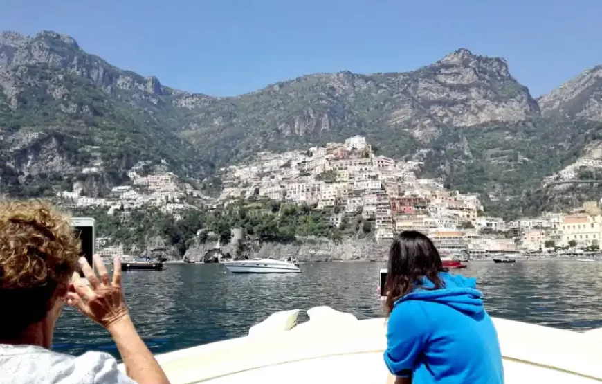 Swimming Relaxing From Sorrento to Amalfi Coast On Boat With Lunch