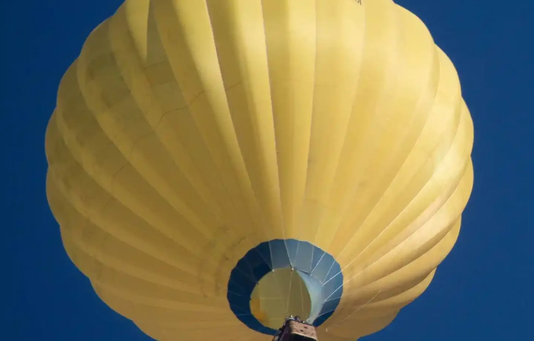 Enjoy the Hot Air Balloon Ride Over Barolo Italy Enjoy the Hot Air Balloon Ride Over Barolo Italy