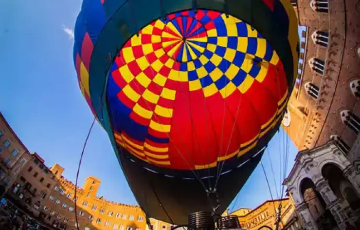 Enjoy The Morning Hot air balloon tour Over Siena With