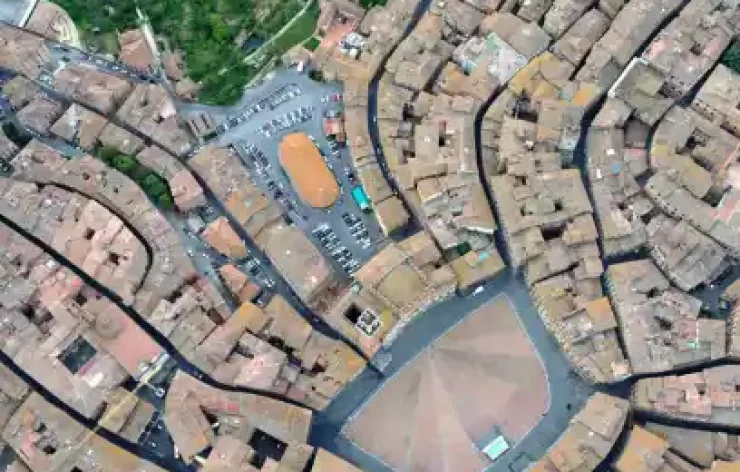 Enjoy The Morning Hot air balloon tour Over Siena With