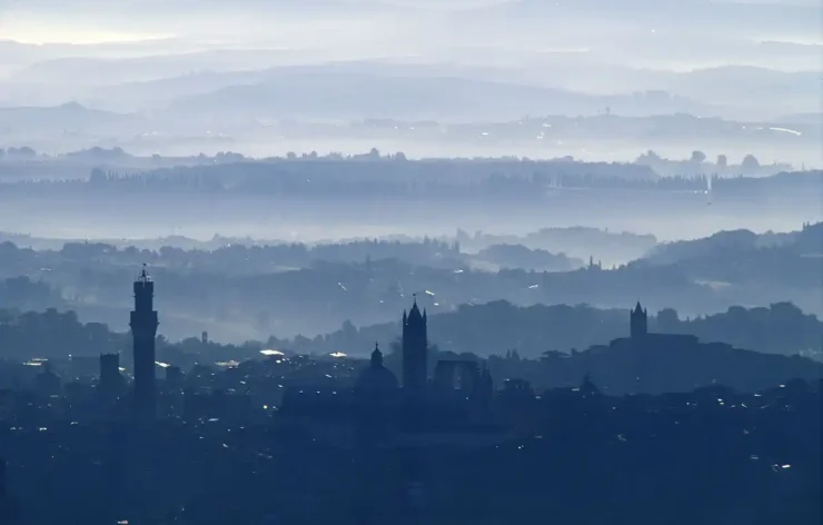 Enjoy The Morning Hot air balloon tour Over Siena With