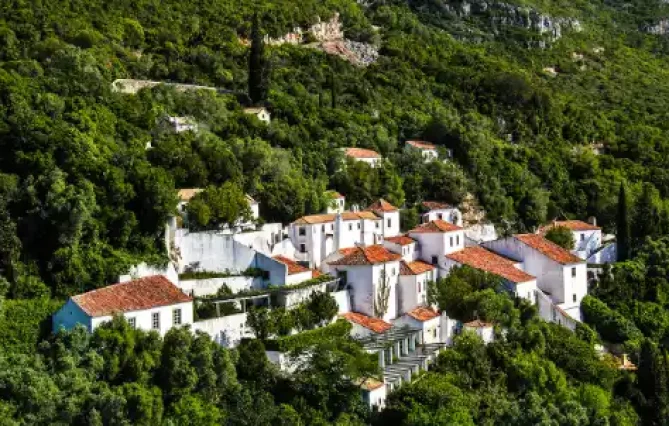 Arrabida Mountains Tour