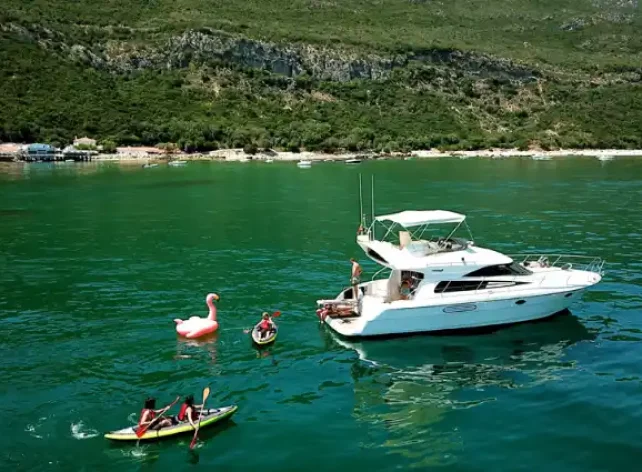 Full-Day Yacht Tour In Arrábida Natural Park Lisbon Portugal