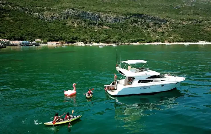 Full-Day Yacht Tour In Arrábida Natural Park from Lisbon