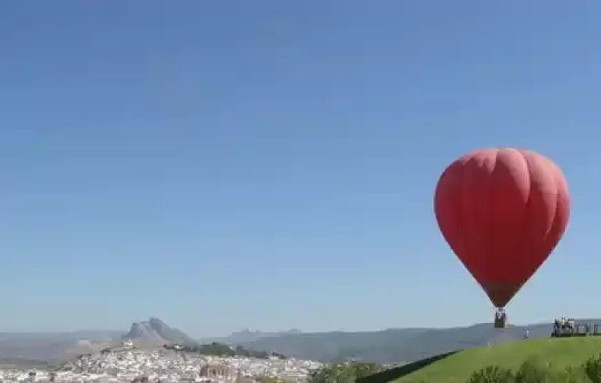 Hot Air Balloon in Antequera