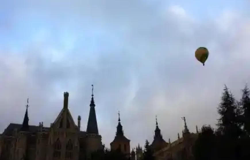Hot Air Balloon in Astorga-León Spain
