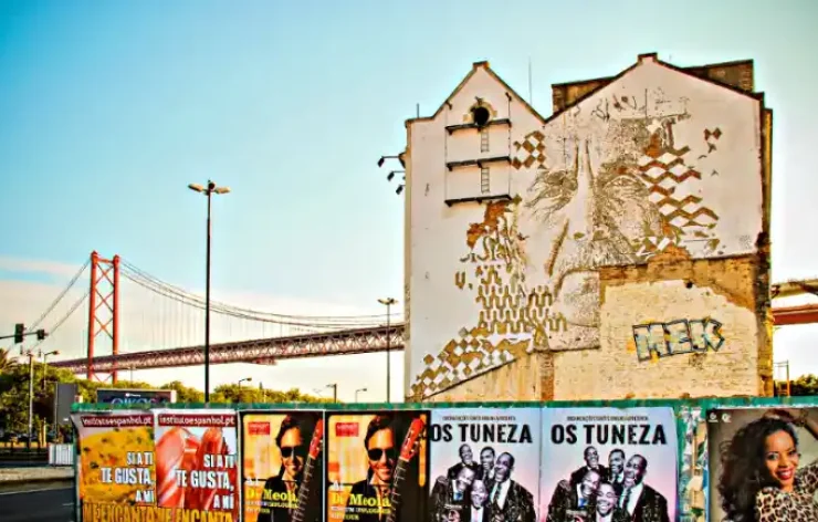 Insiders Street Art Tour Lisbon Portugal
