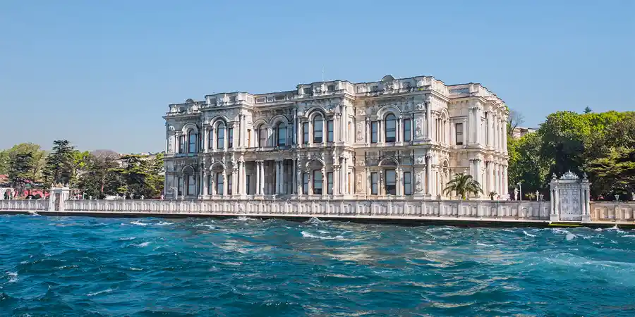 Istanbul Bosphorus Cruise With Lunch And Beylerbeyi Palace Tour Turkey