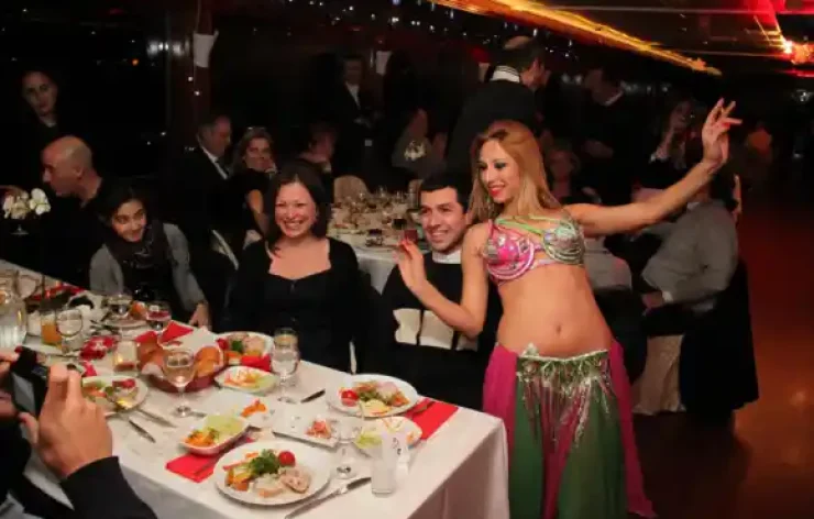 Istanbul Bosphorus Dinner Cruise with Live Performances Turkey