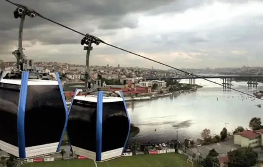 Istanbul City Sightseeing by Bus, Boat, and Cable Car