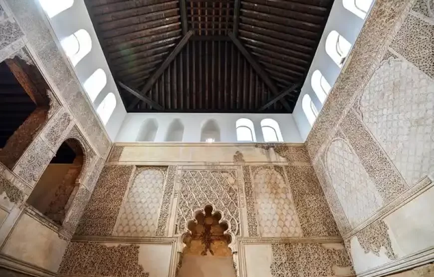 Mosque of Córdoba and the Jewish Quarter With Guide By Walking