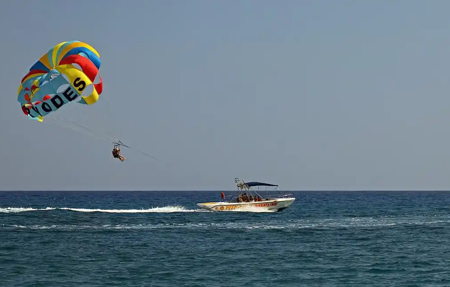Parasailing in Denia Fly over the Costa Blanca Barcelona, Spain Parasailing in Denia Fly over the Costa Blanca Barcelona, Spain