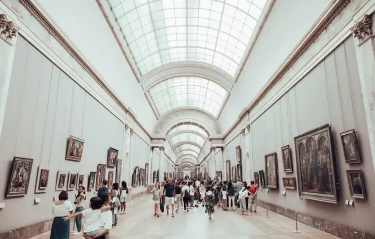 Guided Tour of the Louvre Museum Paris France