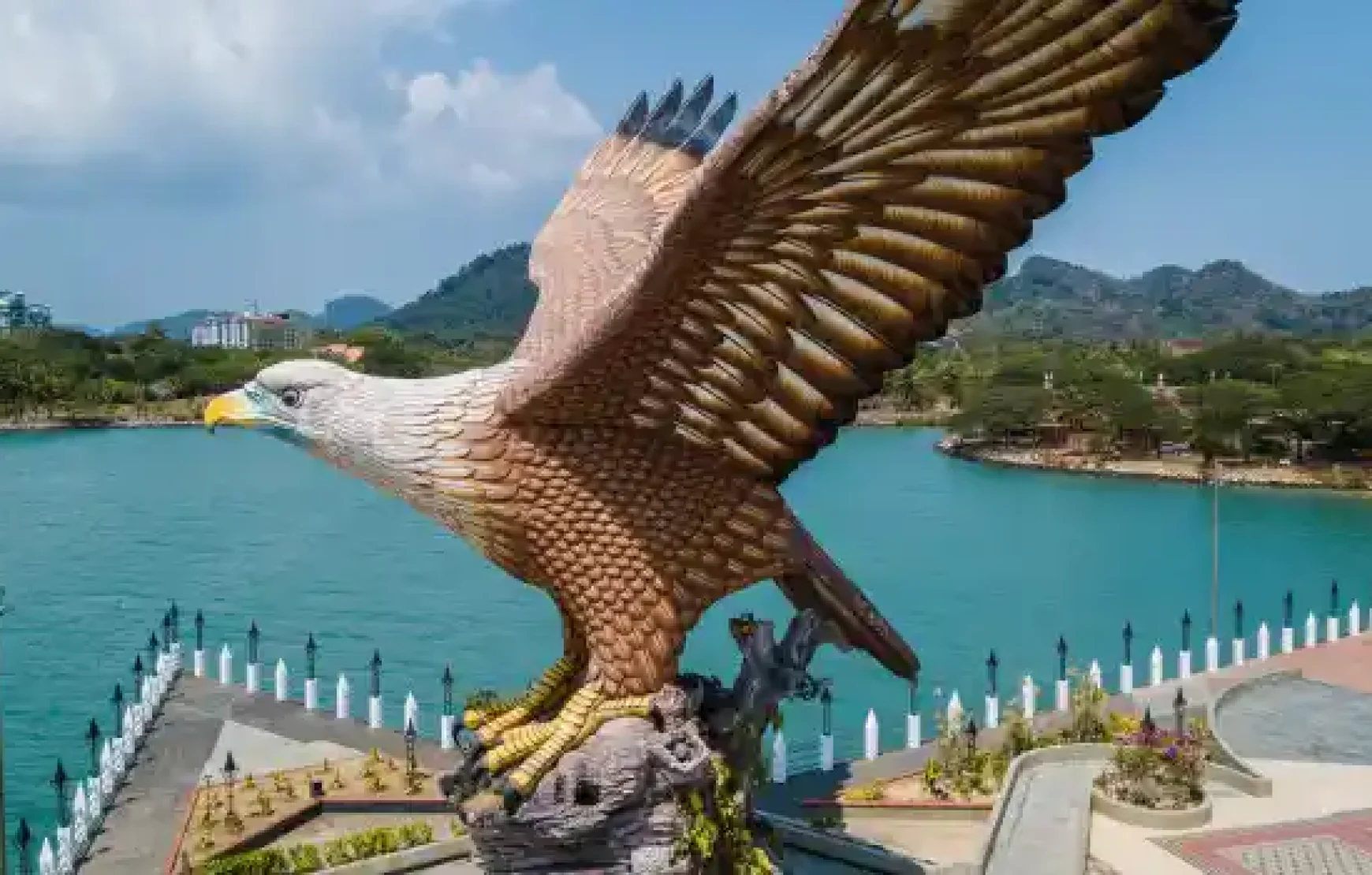 Langkawi Sightseeing Tour with Guide Langkawi Sightseeing Tour with Guide