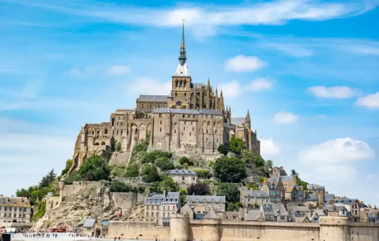 Mont Saint-Michel Guided Tour from Paris with Lunch France