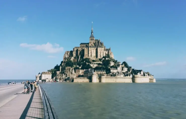 Mont Saint-Michel Guided Tour from Paris with Lunch France