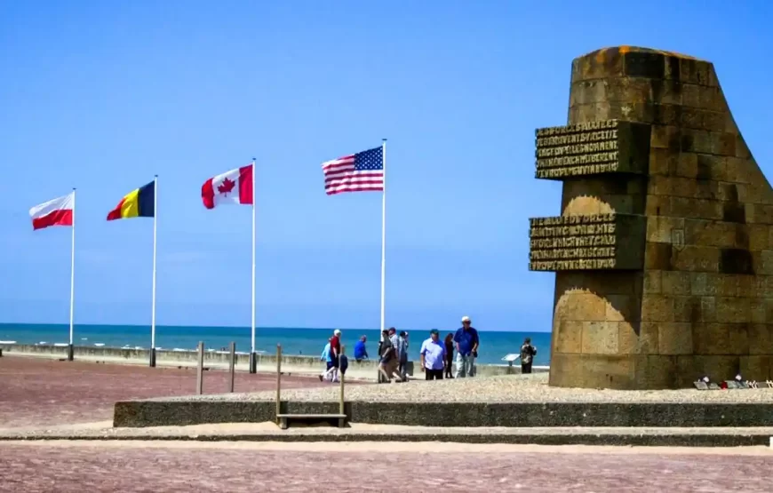Normandy D-Day Beaches Guided Tour from Paris