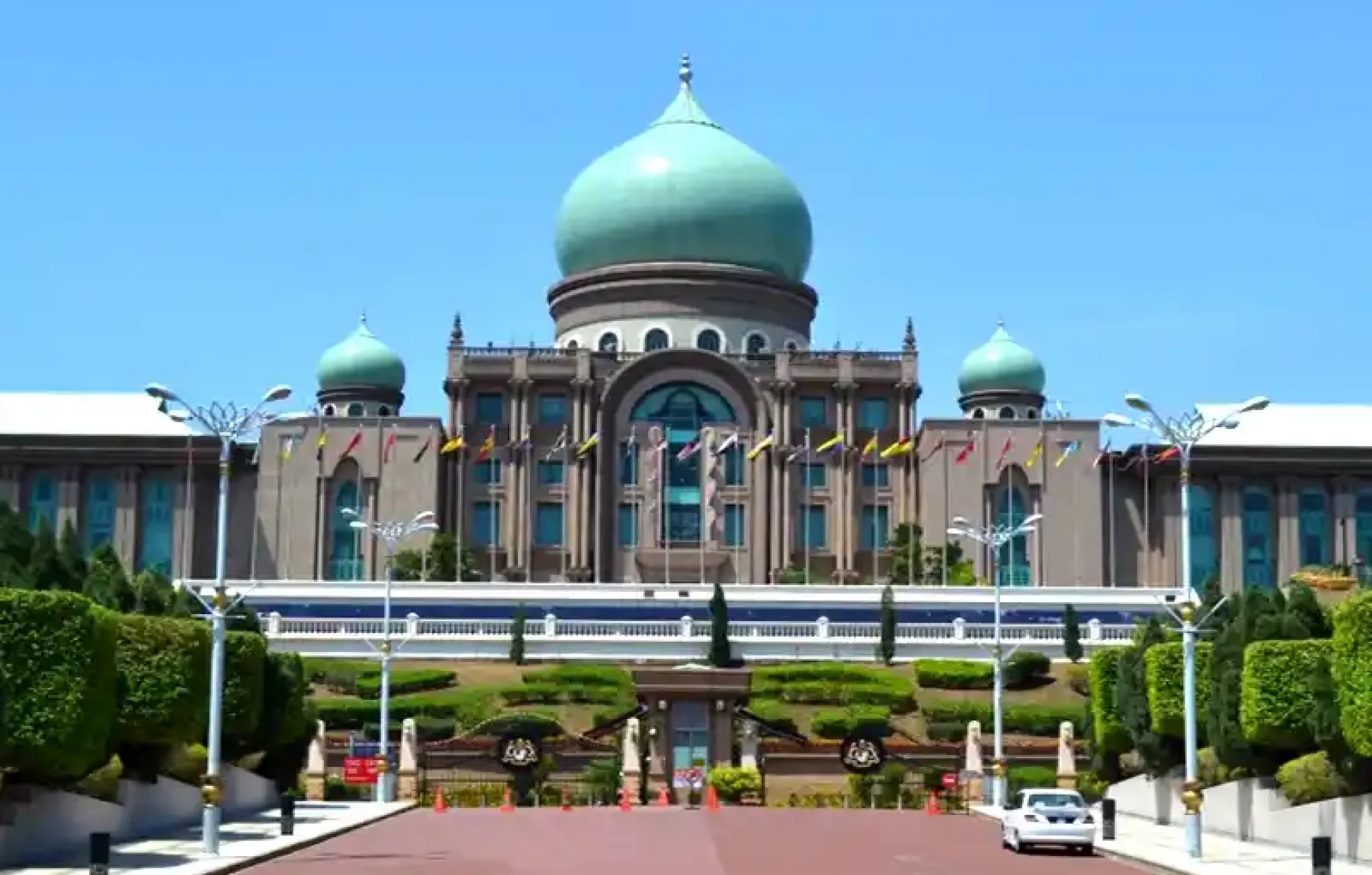 Putrajaya City Tour From Kuala Lumpur Putrajaya City Tour From Kuala Lumpur