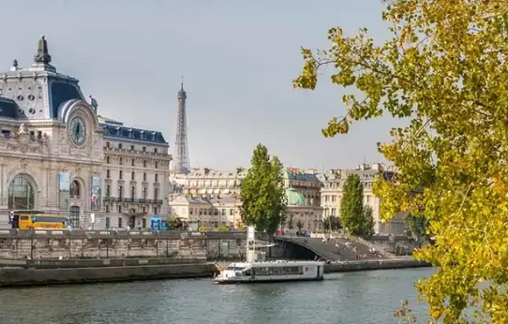 River Lunch Cruise Paris France