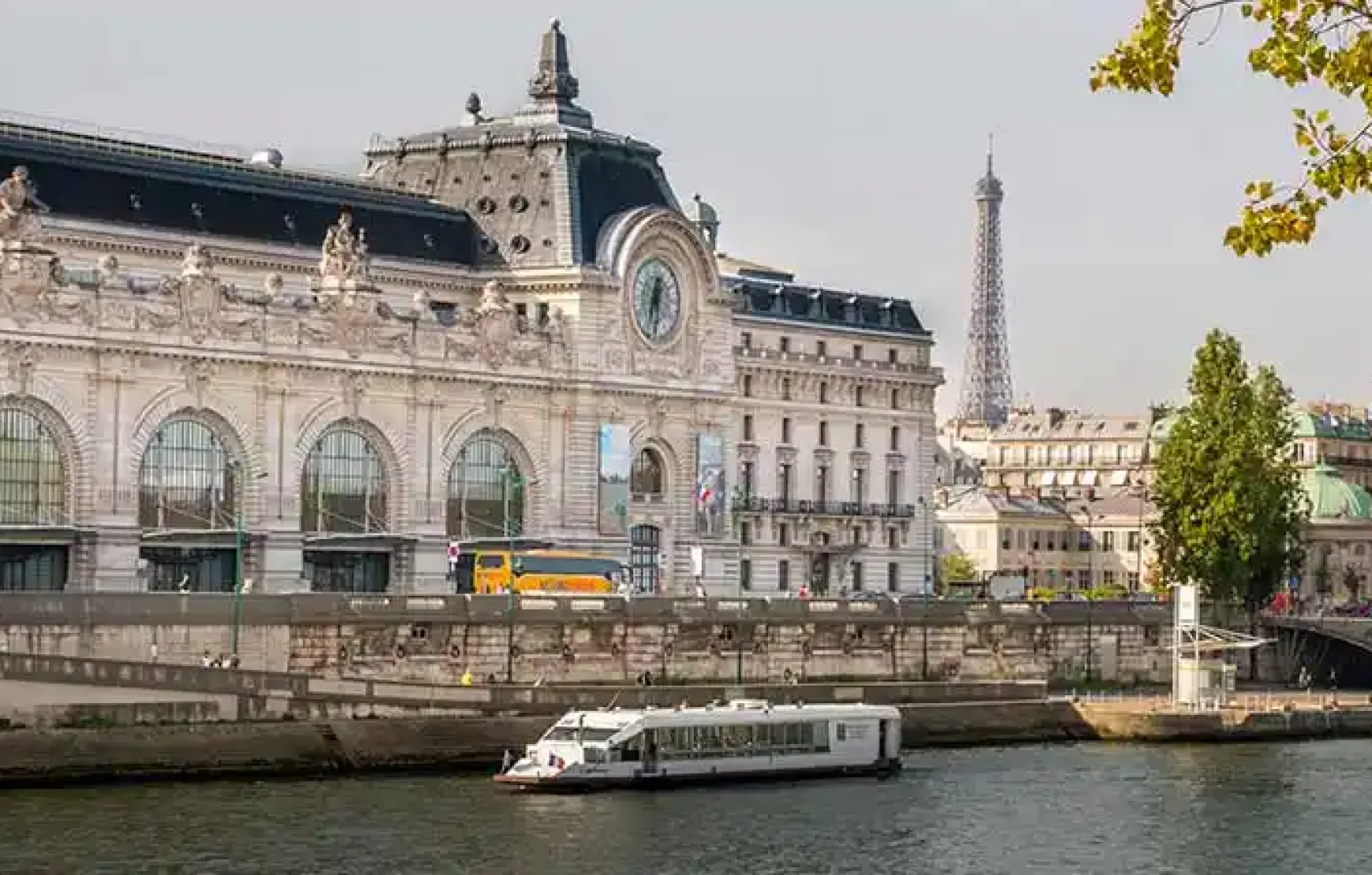 River Lunch Cruise Paris France River Lunch Cruise Paris France