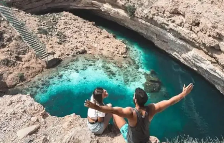 Beautiful Valley of Wadi Shab & Lake Bimmah Sinkhole Oman