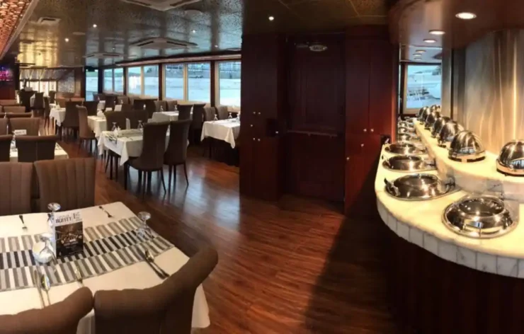 Dinner Cruise Yacht in Abu Dhabi