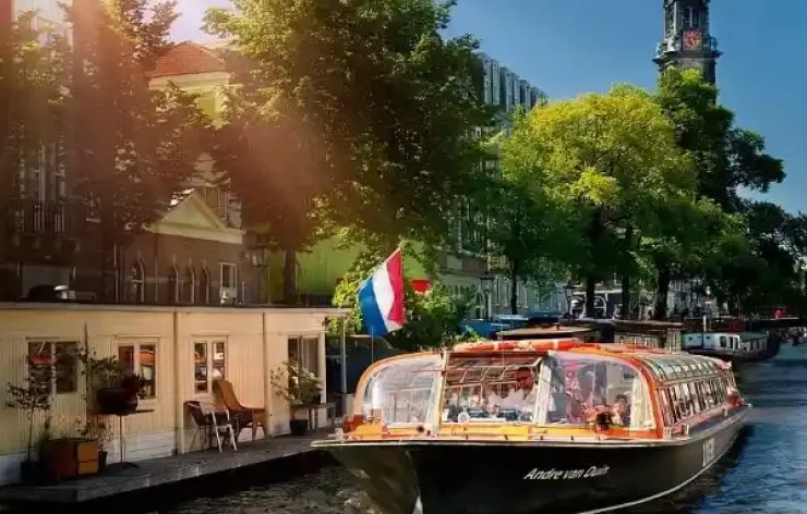 Amsterdam One Hour Boat Tour