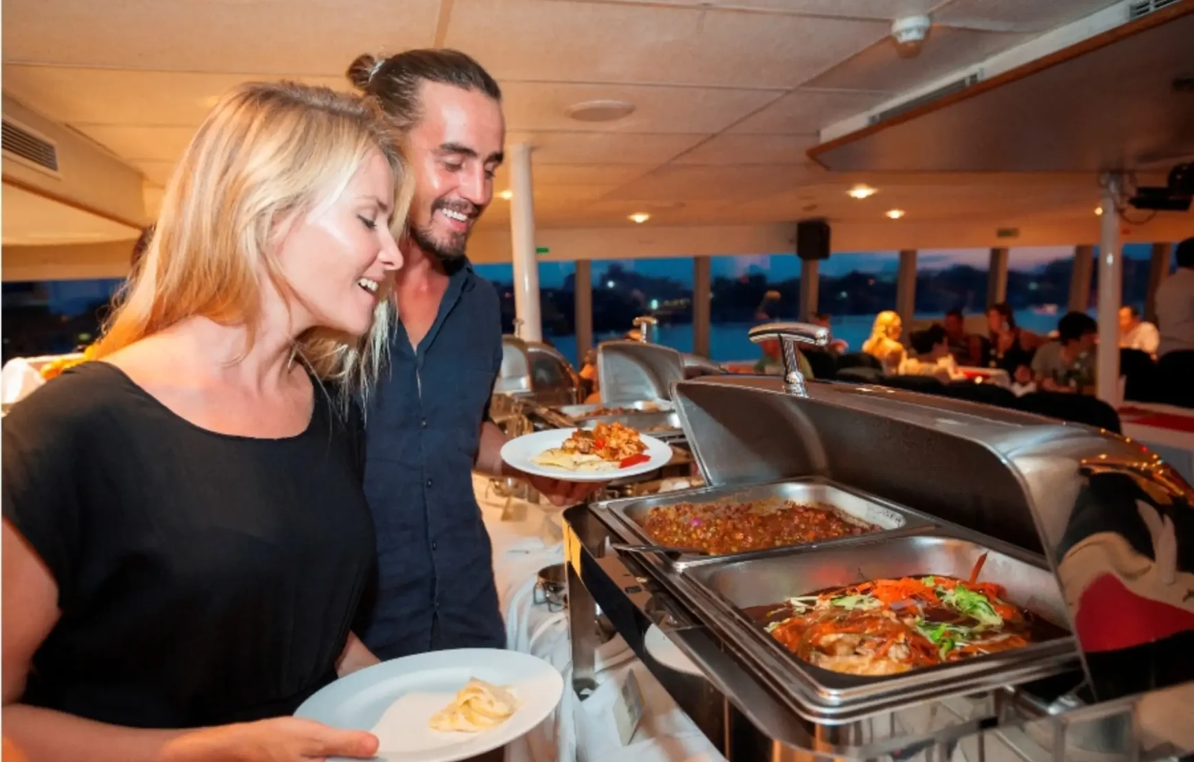 Dinner-on-Traditional-Wooden-Boat-Cruise-in-Dubai-Creek Dinner-on-Traditional-Wooden-Boat-Cruise-in-Dubai-Creek