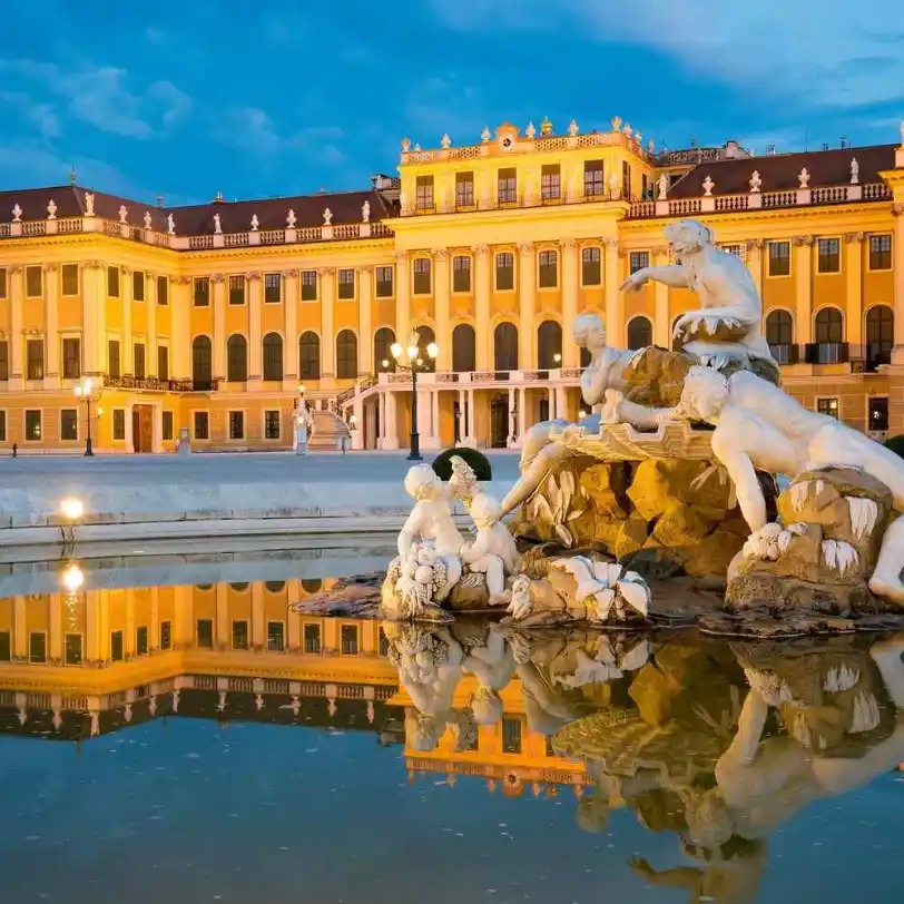 Schönbrunn Palace Tour with Tour Guide and ticket Vienna, Austria