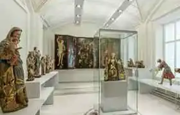 St. Stephen’s Cathedral and Dom Museum Wien Tour with Ticket