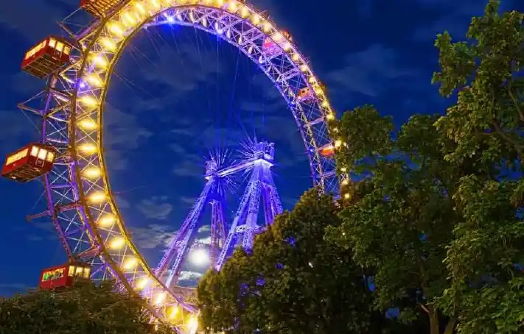 Vienna's Giant Ferris Wheel Ride Vienna Austria Vienna's Giant Ferris Wheel Ride Vienna Austria