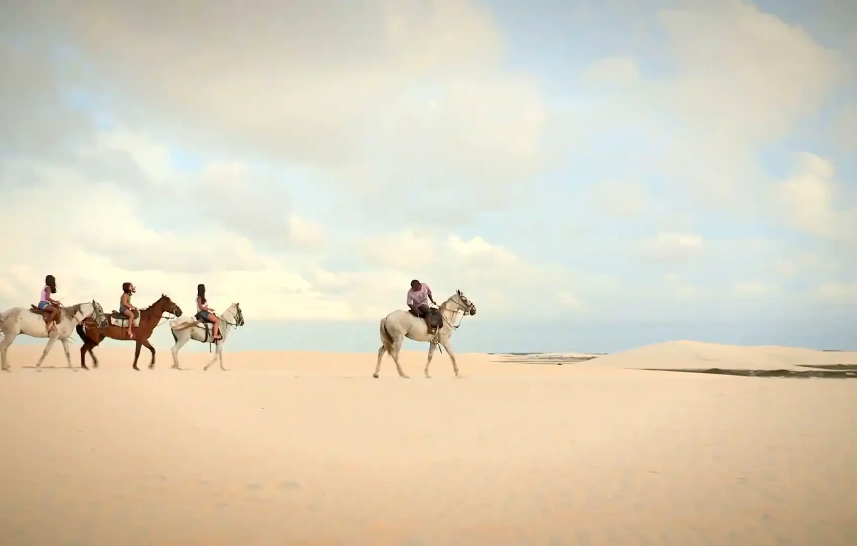 Premium Desert Safari Dubai, Horse Ride, Bike, Dinner & Shows Premium Desert Safari Dubai, Horse Ride, Bike, Dinner & Shows
