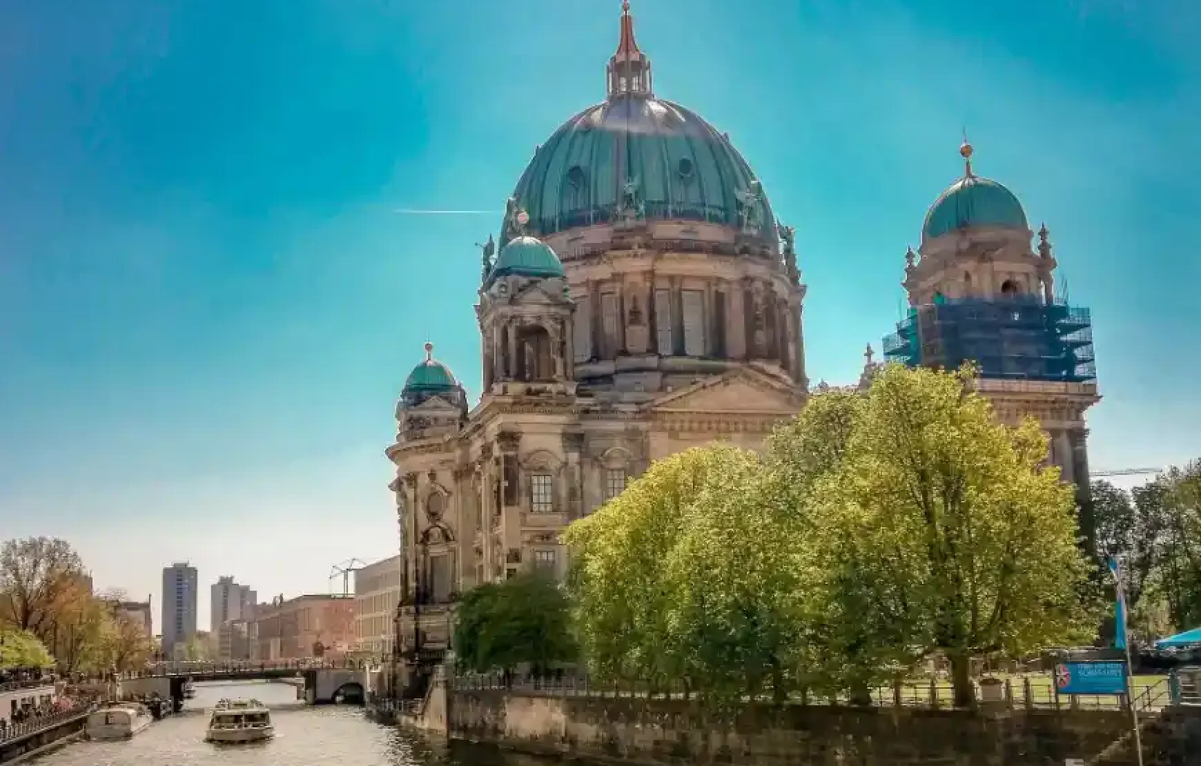 Berlin River Cruise for one-Hour Berlin River Cruise for one-Hour
