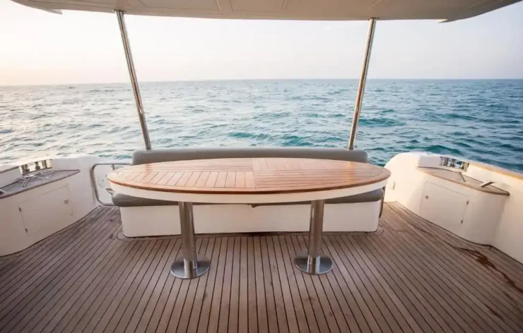 Yacht Tour in Dubai Marina For One Hour