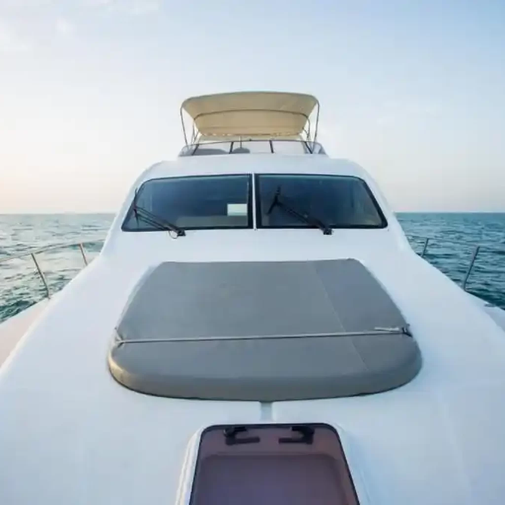 Yacht Tour in Dubai Marina For One Hour