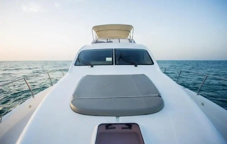 Yacht Tour in Dubai Marina For One Hour