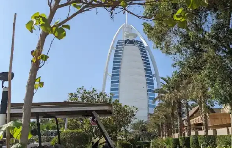 With full-day access to Wild Wadi Waterpark, you can enjoy 12 acres of aquatic adventures at Wild Wadi Waterpark. You can find all the fun in the sun, whether you're looking for heart-pounding thrills or calm pools.