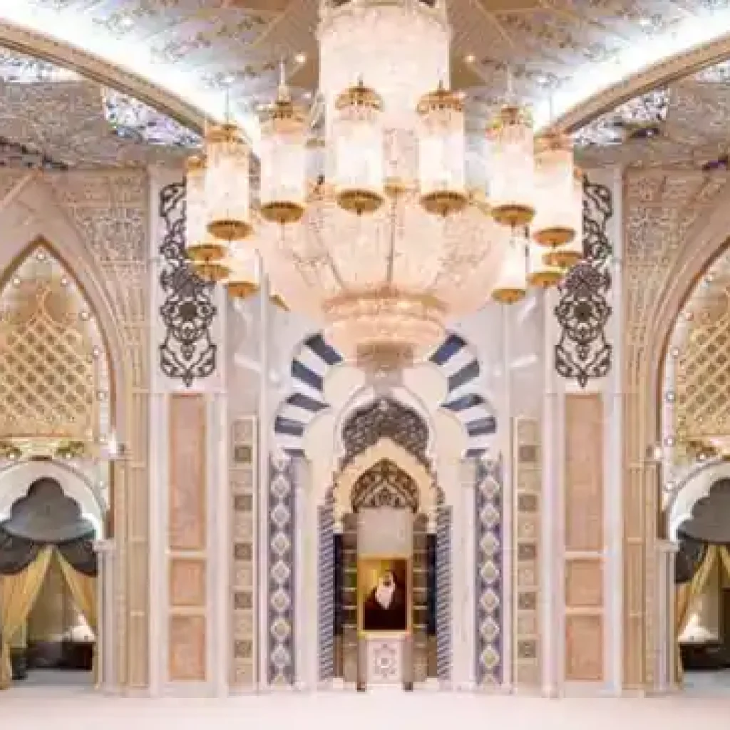 Explore one of the region's biggest palace with your Qasr Al Watan Palace tickets in Abu Dhabi. As you walk through the palace, take in the stunning architecture. The magnificent facade of Qasr Al Watan may not be centuries old, but that does not detract from this magnificent palace, which was only completed in 2017. Discover the UAE's opulent culture, rich craftsmanship, and time-honored traditions reflected in every square inch of this stunning structure as you explore Arabian heritage as it is redefined through the lens of the twenty-first century. Discover the Qasr Al Watan with your Presidential Palace Abu Dhabi tickets